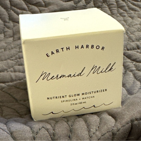 Earth Harbor Mermaid Milk Moisturizer 2 oz new in box - Picture 2 of 5